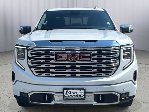 Used 2023 GMC Sierra 1500 Denali AWD/4WD image 8