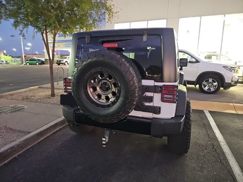 Used 2018 Jeep Wrangler Sport AWD/4WD image 8