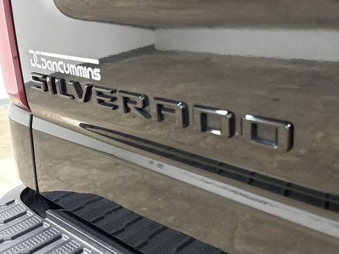 Used 2022 Chevrolet Silverado 1500 LT Trail Boss w/ LT Trail Boss Premium Package image 27