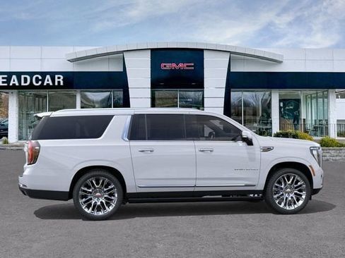 New 2026 GMC Yukon XL Denali image 5