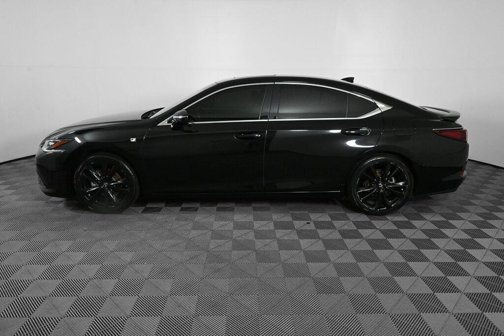 Used 2023 Lexus ES 350 F Sport w/ Accessory Package (Z2) FWD image 17