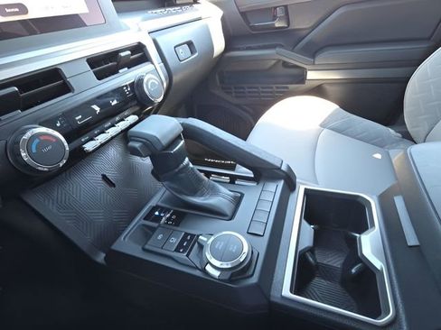 Used 2025 Toyota Tacoma SR5 image 25