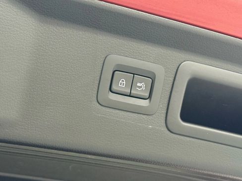 Used 2024 MAZDA CX-50 AWD 2.5 S w/ Premium Package image 51