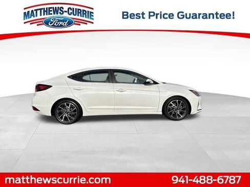 Used 2020 Hyundai Elantra Limited FWD image 3