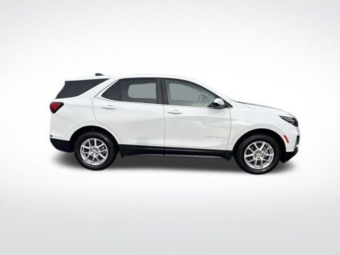 Used 2024 Chevrolet Equinox LT w/ LPO, Floor Liner Package image 6