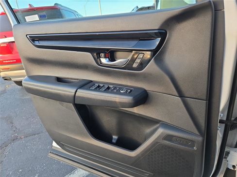 Used 2023 Honda CR-V EX-L image 17