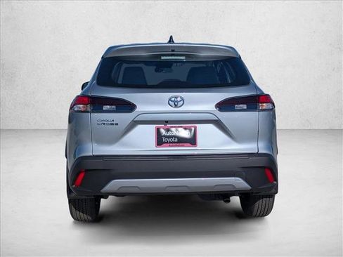 New 2026 Toyota Corolla Cross L image 8