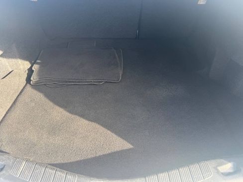 Used 2017 Ford Fusion SE FWD image 24