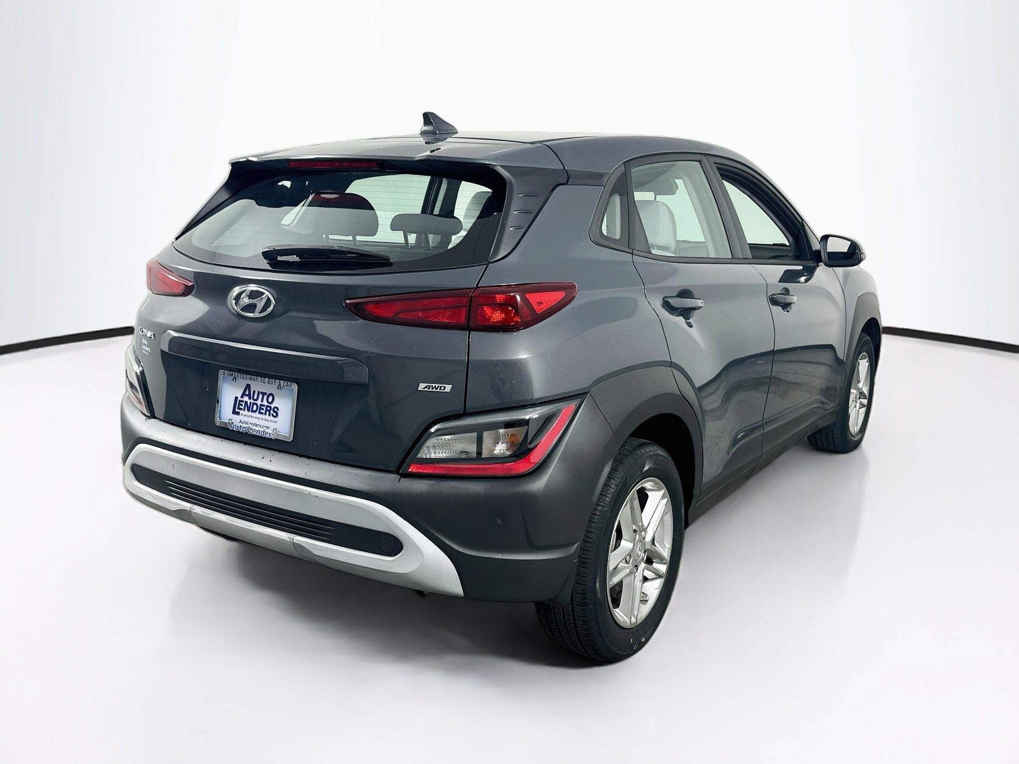 Used 2023 Hyundai Kona SE w/ Cargo Package AWD/4WD image 5