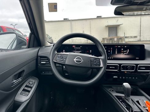 Used 2026 Nissan Sentra SV w/ Floor Mat Package FWD image 17