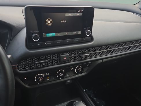Certified 2024 Honda HR-V Sport image 25