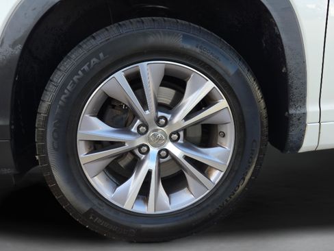 Used 2015 Toyota Highlander Plus image 9