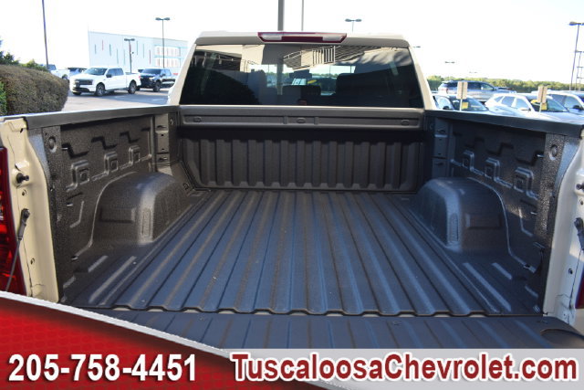 New 2026 Chevrolet Silverado 1500 RST w/ LPO, Dark Essentials Package AWD/4WD image 9