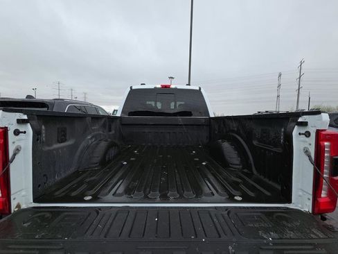 Used 2024 Ford F250 Lariat w/ FX4 Off-Road Package image 10