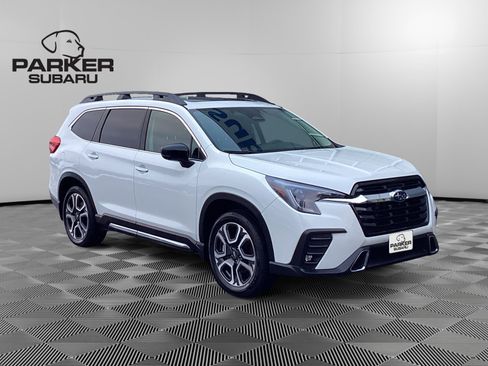 Certified 2024 Subaru Ascent Touring w/ Popular Package #2 image 7