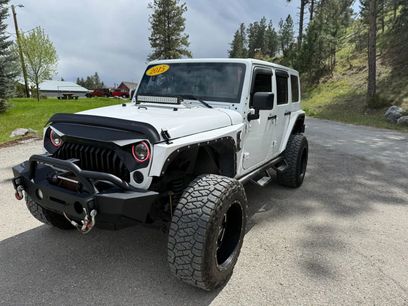 Used 2015 Jeep Wrangler Unlimited Rubicon w/ Connectivity Group