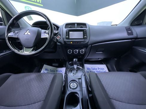 Used 2017 Mitsubishi Outlander Sport SE image 18