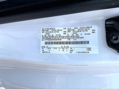 Used 2019 Ford F250 XL w/ STX Appearance Package RWD image 33