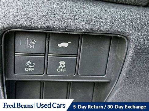 Used 2018 Honda CR-V Touring image 13