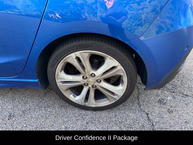 Used 2017 Chevrolet Cruze Premier FWD image 8