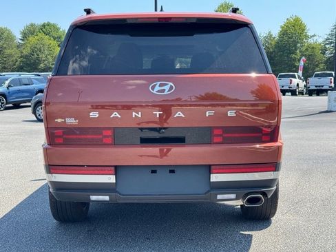 Used 2025 Hyundai Santa Fe Limited image 4