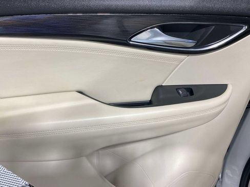 Used 2022 Buick Envision Preferred FWD image 14