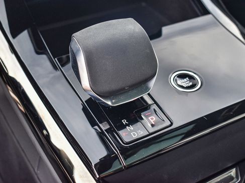 Certified 2025 Land Rover Range Rover Sport Dynamic SE image 21