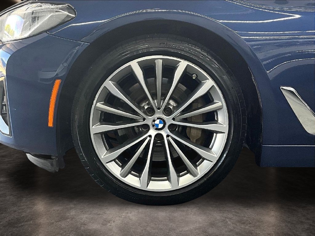 Used 2021 BMW 530i w/ Premium Package RWD image 36