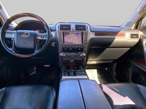 Used 2014 Lexus GX 460 Luxury AWD/4WD image 16