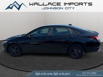 Used 2023 Hyundai Elantra SEL w/ Cargo Package