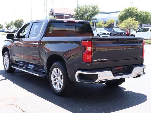 Used 2023 Chevrolet Silverado 1500 LTZ AWD/4WD image 7