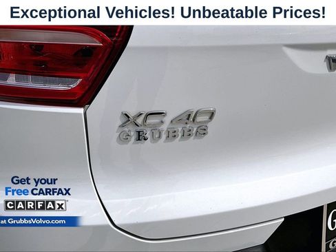 Used 2023 Volvo XC40 B4 Plus w/ Protection Package Premier FWD image 41