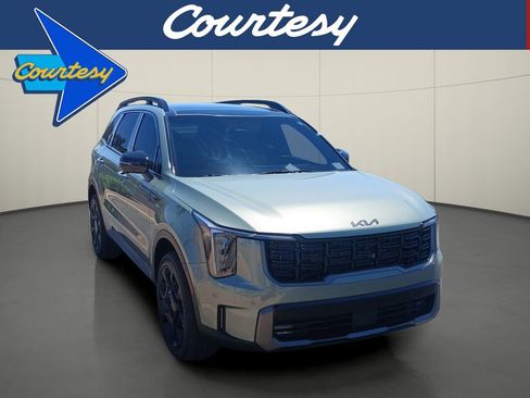 Used 2025 Kia Sorento SX Prestige w/ Sage Leather Package AWD/4WD image 1