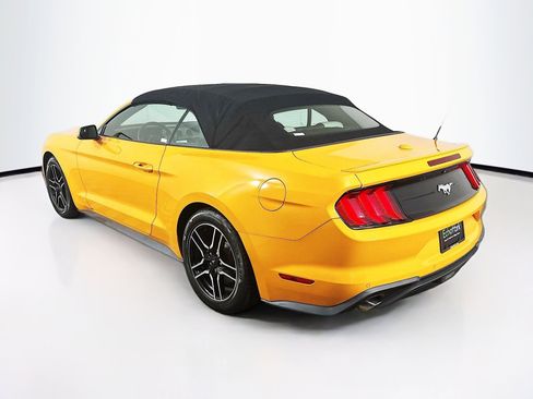 Used 2019 Ford Mustang Premium image 5