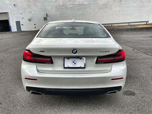 Certified 2022 BMW 530i xDrive w/ Convenience Package image 24
