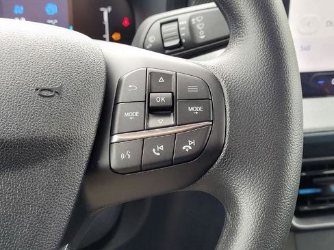 New 2026 Ford Maverick XLT image 17