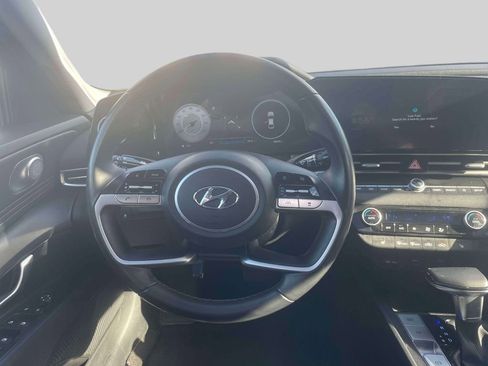 Used 2023 Hyundai Elantra Limited w/ Cargo Package image 13
