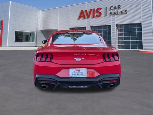 Used 2024 Ford Mustang Coupe image 7