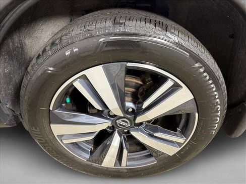 Used 2023 Nissan Rogue SL w/ SL Premium Package AWD/4WD image 22