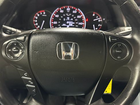 Used 2013 Honda Accord Sport image 17