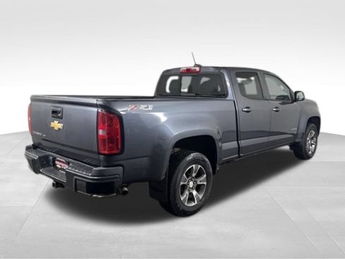 Used 2017 Chevrolet Colorado Z71 AWD/4WD image 8