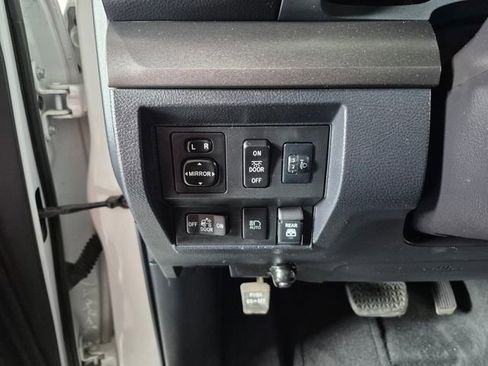 Certified 2021 Toyota Tundra SR5 w/ Trail Edition AWD/4WD image 18