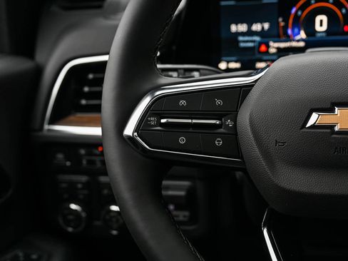 New 2026 Chevrolet Suburban High Country image 23