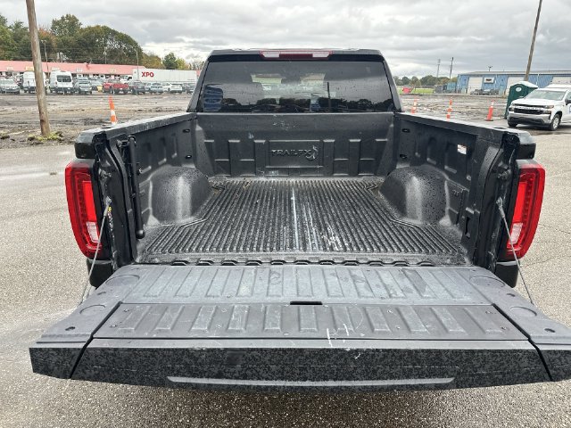 Used 2025 GMC Sierra 1500 SLT AWD/4WD image 29