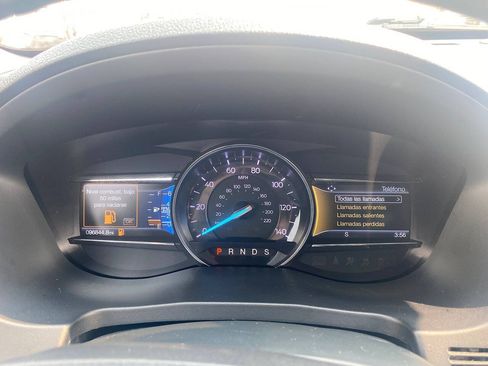 Used 2019 Ford Explorer XLT w/ Equipment Group 202A AWD/4WD image 29