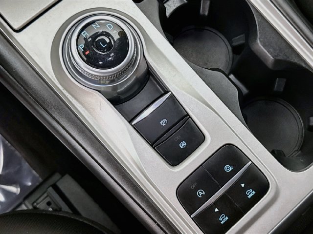 Used 2024 Ford Explorer XLT RWD image 17