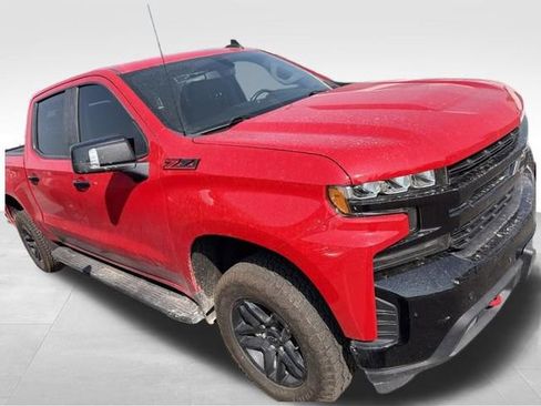 Used 2021 Chevrolet Silverado 1500 LT Trail Boss w/ Convenience Package II AWD/4WD image 6