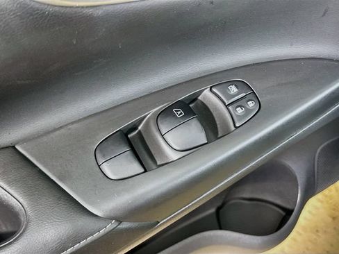 Used 2019 Nissan Sentra SL FWD image 22