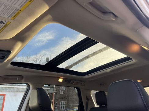 Used 2024 Nissan Pathfinder SL w/ SL Premium Package image 22