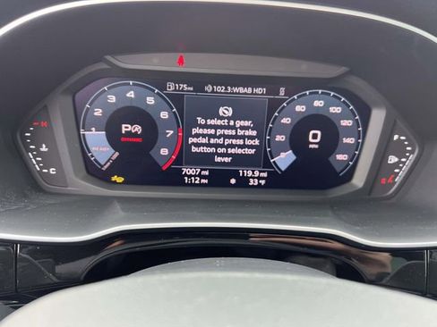 Certified 2025 Audi Q3 2.0T Premium w/ Convenience Package image 27